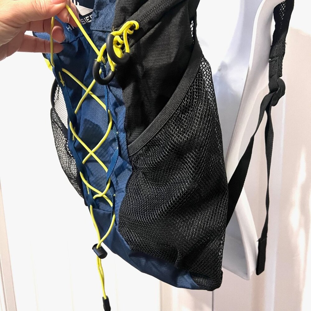High Sierra Back Pack-Navy Blue/Black-Unisex-Lightweight-Mesh-Adjustable Straps - Picture 6 of 16